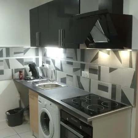 Familial, Confortable Et Design!!! * Pau